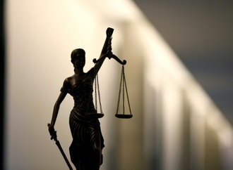 Haft- und Bewährungsstrafen für Schleusergruppe aus Thüringen