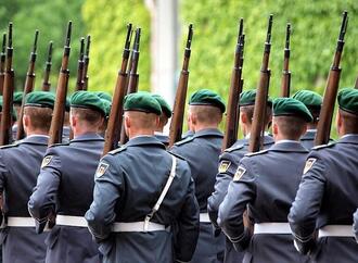 Röwekamp hält Wehrdienst-Kompromiss für unzureichend