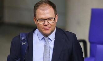 Schneider will Klimaschutz ''ohne erhobenen Zeigefinger''