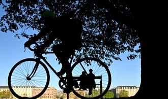 Diebe angeln sich vom Dach aus Fahrräder: Eine Million Euro Schaden