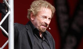 Gottschalk erklärt irritierenden Auftritt bei Bambi-Verleihung