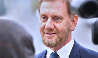 Kretschmer: Kein Krankengeld für ''die ersten ein oder zwei Tage''