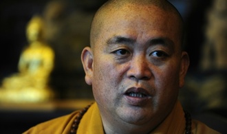 Verhaftung von bekanntem Shaolin-Mönch wegen mutmaßlicher Veruntreuung angeordnet