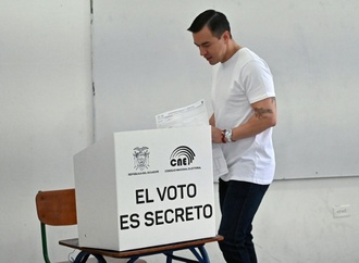 Ecuadorianer stimmen gegen Wiedereinrichtung ausländischer Militärstützpunkte