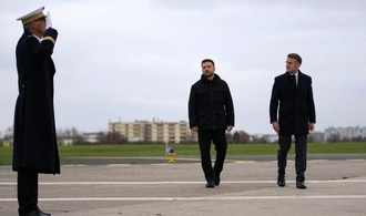 ''Historisches'' Rüstungsabkommen geplant: Selenskyj zu Besuch in Frankreich eingetroffen