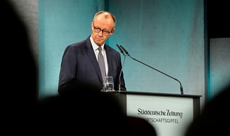 Merz sieht Verschiebung von Rentenvotum skeptisch - aber für langfristige Reformen