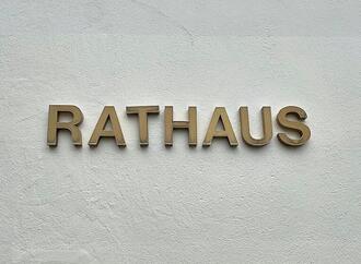 Beamtenbund gegen Einbeziehung von Beamten in Rentenversicherung