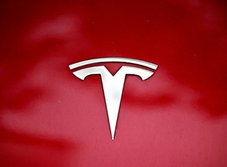 Umfrage: Großteil der E-Auto-Fahrer lehnt Tesla aus politischen Gründen ab