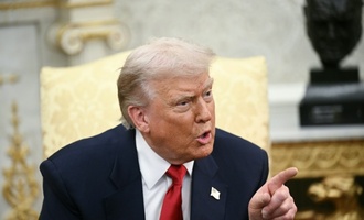 US-Präsident Trump geht Journalistinnen verbal an