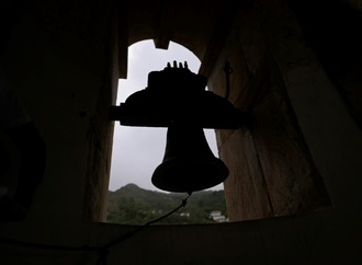 Unbekannte stehlen 300 Kilogramm schwere Kirchenglocke in Bremen