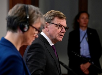 Wadephul: Deutschland nicht zu angeblichen Geheimgesprächen über Ukraine-Friedensplan ''gebrieft''