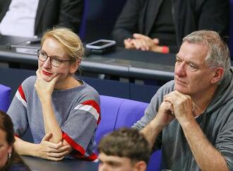 Linken-Chefs wollen Kriegsdienstverweigerern helfen