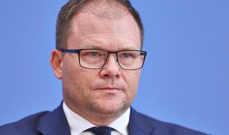 Schneider pocht auf klare Pläne für fossile Energie bei Klimagipfel