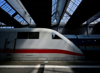 Medienbericht: Viele Bahnmitarbeiter zweifeln an internen Warnsystemen