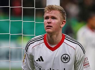 Bundesliga: Eintracht trotzt Kölner Blitzstart und Schlussoffensive