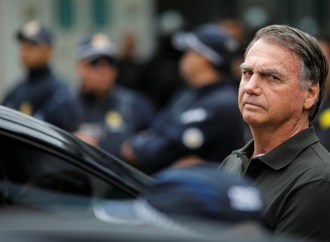 Beschädigte Fußfessel: Brasiliens Ex-Präsident Bolsonaro wegen Fluchtgefahr inhaftiert