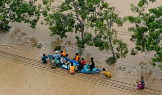 Mindestens 90 Tote durch Überschwemmungen und Erdrutsche in Vietnam