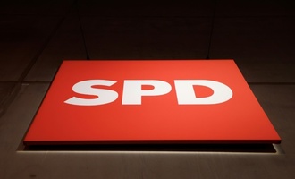 Medienberichte: Berliner SPD-Spitze tritt zurück