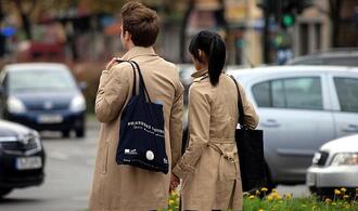 Umfrage: Deutsche wollen mehr am ''Black Friday'' ausgeben