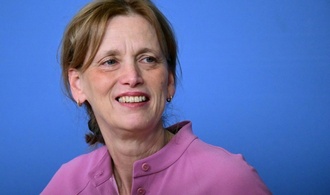 Gewalt gegen Frauen: Familienministerin Prien will sich für Prävention einsetzen