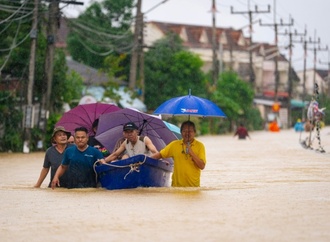 Mindestens 13 Tote bei Überschwemmungen in Thailand