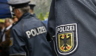 Sprachzertifikate trotz fehlender Kenntnisse - Razzia in Baden-Württemberg und Hessen