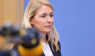 Bahn-Chefin plant neues ''Sofortprogramm'' - im nächsten Jahr