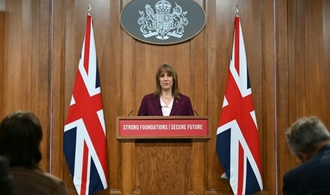 Britische Regierung stellt Haushalt vor - Steuererhöhungen erwartet