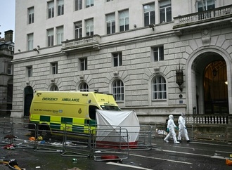 Mit Auto in Liverpooler Fußballfans gerast: Angeklagter bekennt sich überraschend schuldig