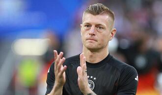 Steinmeier verleiht in Madrid Verdienstkreuz an Toni Kroos