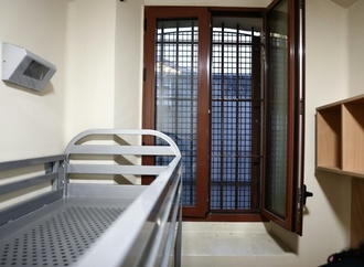 Einer von zwei Haft-Ausbrechern in Frankreich wieder festgenommen