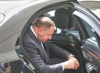 Selenskyj-Berater tritt nach Korruptionsrazzia zurück