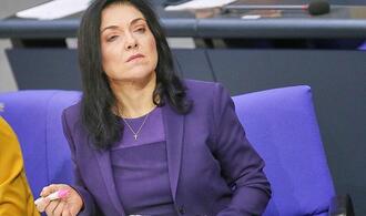 Wirtschaftsministerin Reiche kritisiert Frührente