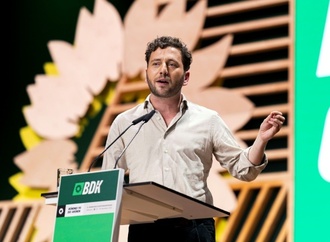 Mehr Klimaschutz und soziale Gerechtigkeit - Grüne für Klimageld und Neun-Euro-Ticket