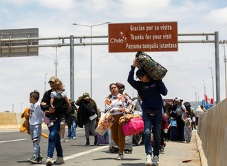 Viele Flüchtlinge vor Wahl in Chile: Peru erklärt Notstand an Grenze zu Nachbarland