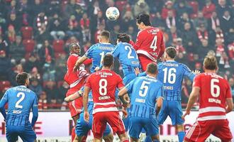 1. Bundesliga: Bayern siegen knapp - Union patzt gegen Heidenheim