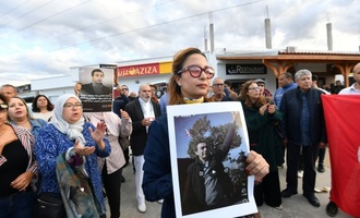 Aktivistin bei Protesten gegen Freiheitbeschränkungen in Tunesien festgenommen