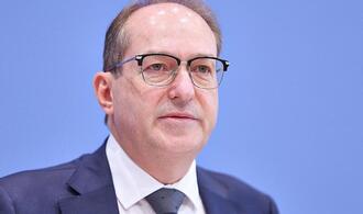 Dobrindt stellt neue Drohnenabwehreinheit in Dienst