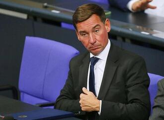 Hartmann: Russische Spionagesatelliten fliegen über Deutschland