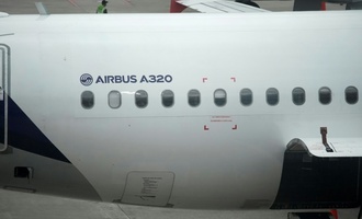 Airbus setzt nach Problemen mit Bauteilen Lieferziele für 2025 herab