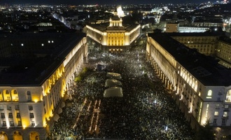 Regierung in Bulgarien zieht nach Protesten Haushaltsentwurf für 2026 zurück