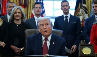 Vorfahrt für Verbrenner: Trump lockert Emissionsregeln für Autos