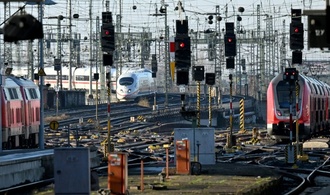 13-Jähriger fährt in Niedersachsen auf Zugkupplung - Polizei warnt vor Lebensgefahr