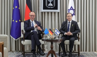 Merz sagt Israel bei Antrittsbesuch weitere Unterstützung zu