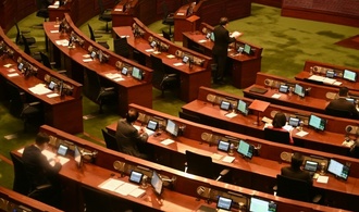 Parlamentswahl in Hongkong:  Wahlrecht lässt nur Kandidatur von ''Patrioten'' zu