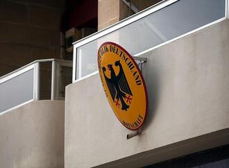 Weniger ''Chancenkarten'' für Fachkräfte als erwartet ausgegeben