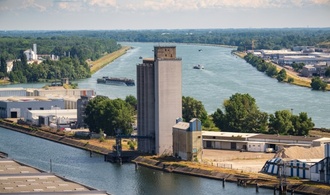 Nach 40 Kilometer langer Irrfahrt: 82-jähriger Autofahrer ertrinkt in Rhein