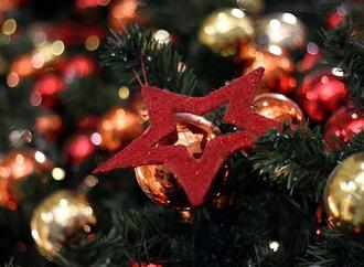 Deutsche geben rund 500 Euro für Weihnachtsgeschenke aus
