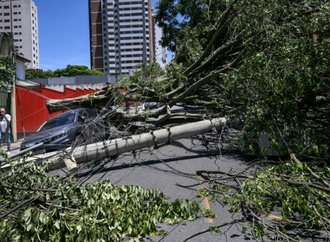 Massiver Stromausfall und Streichung Dutzender Flüge wegen Sturm in São Paulo