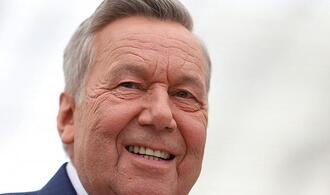 Depeche Mode an Spitze der Album-Charts - Roland Kaiser auf Platz 3